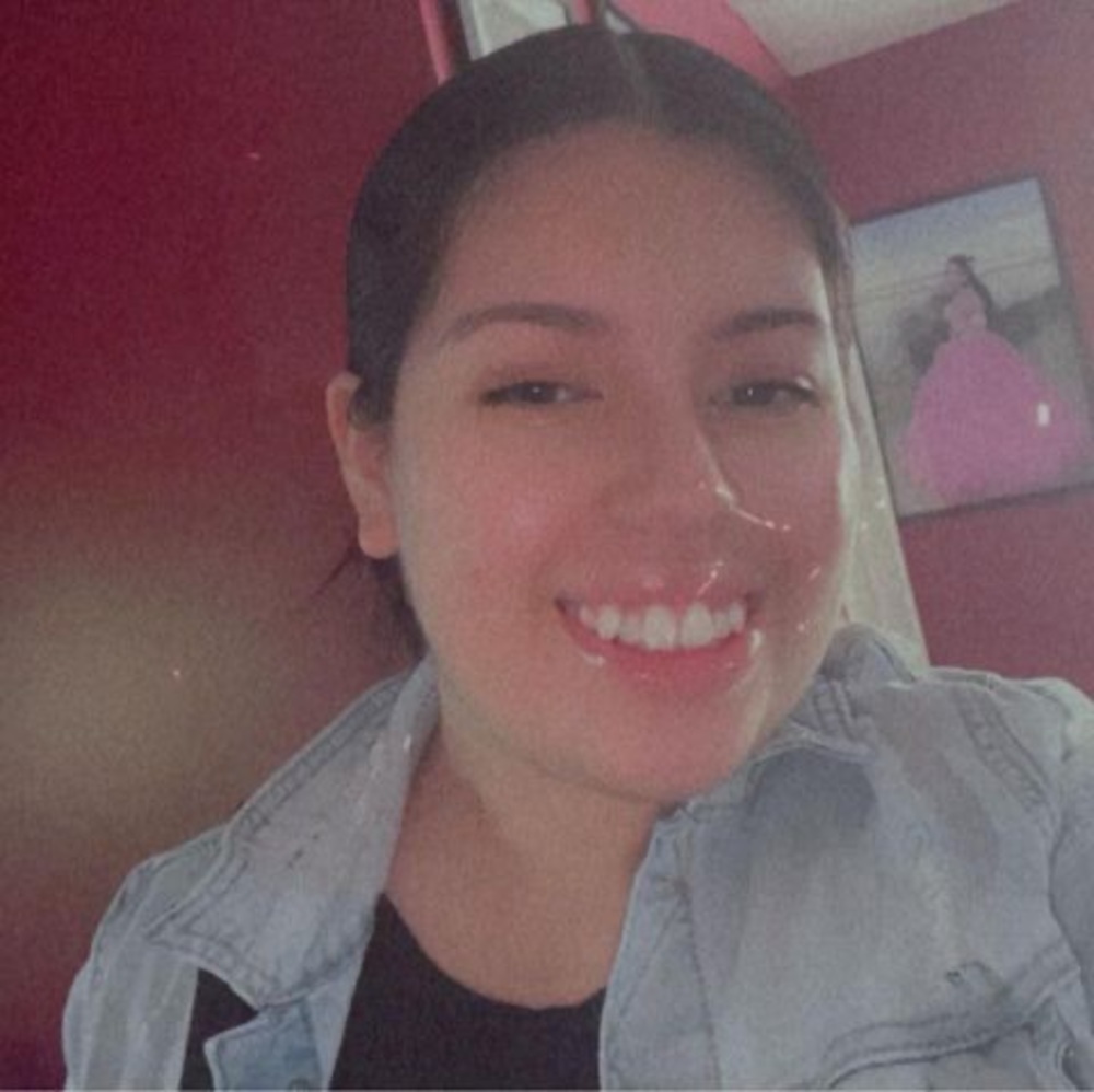 Meet your Posher, Sayra